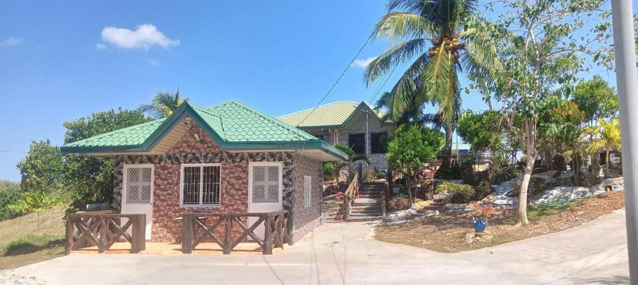Michaels Homestay - Farm Villa Nr Patar Beach & Bolinao Falls Exterior photo