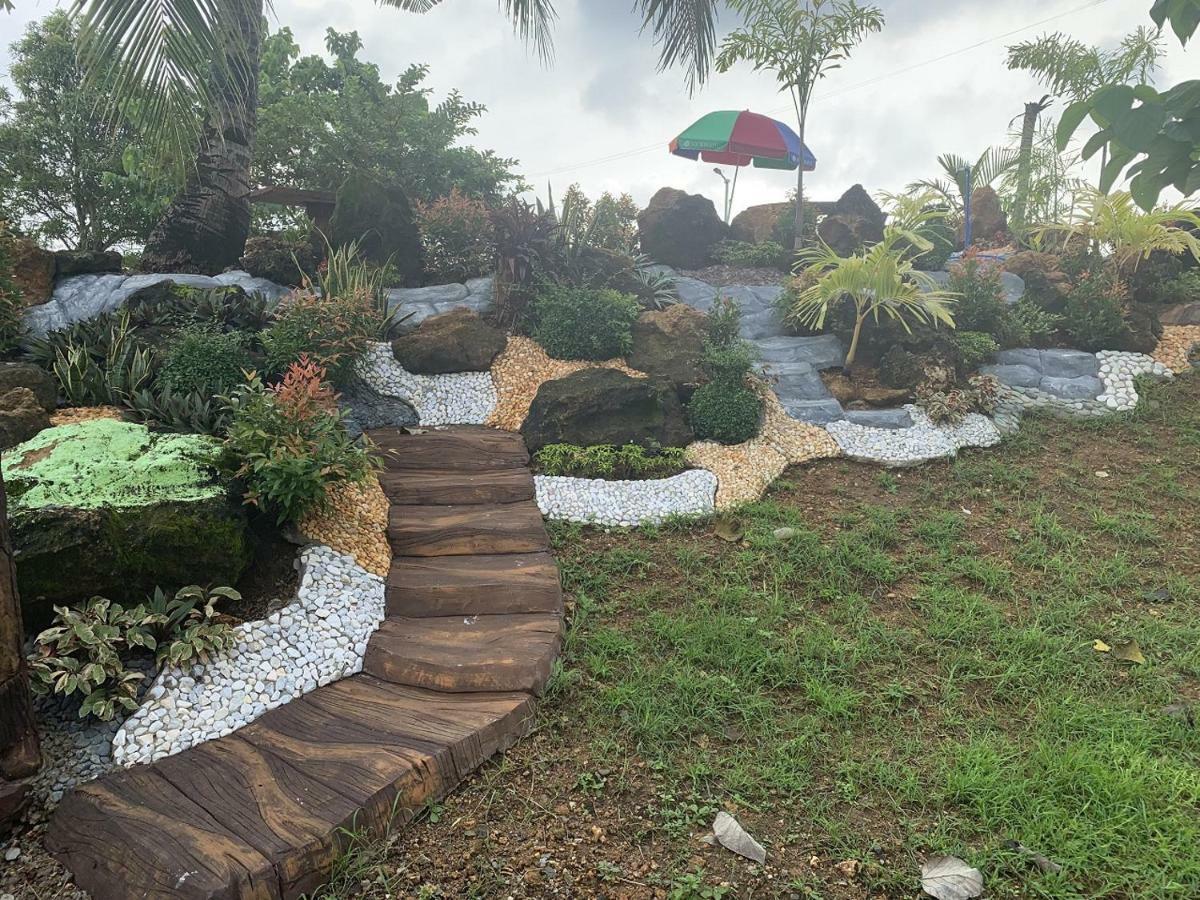 Michaels Homestay - Farm Villa Nr Patar Beach & Bolinao Falls Exterior photo